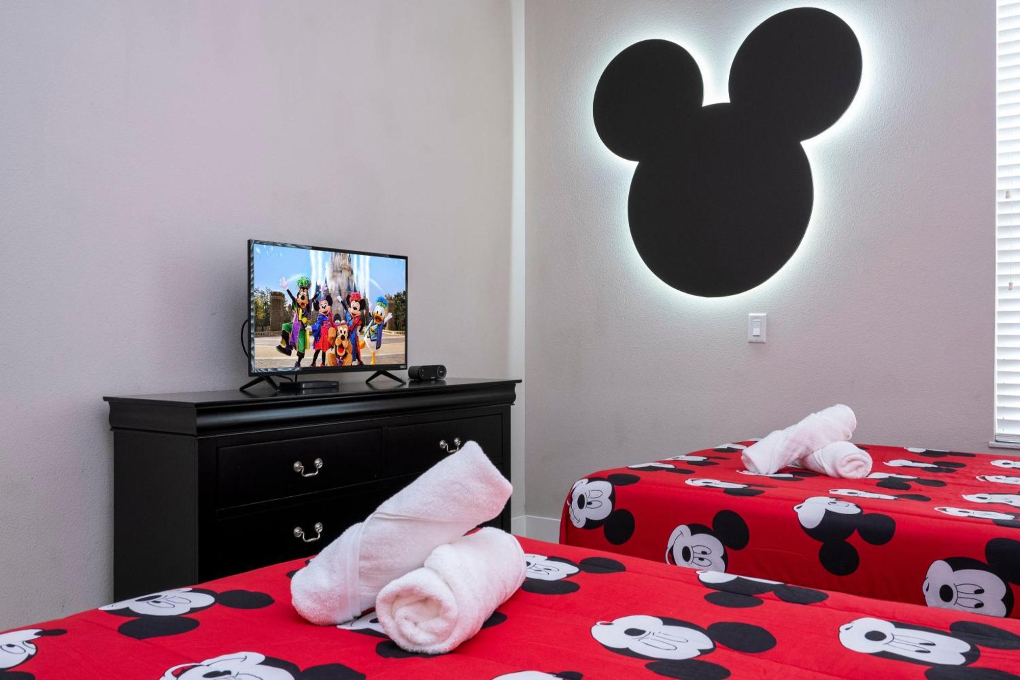 Magical Themed House Just 5 Minutes To Disney Free Bbq Pool Access Four Corners Exteriér fotografie